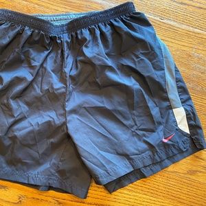 Nike FIT DRY Running Shorts in Black Size Large